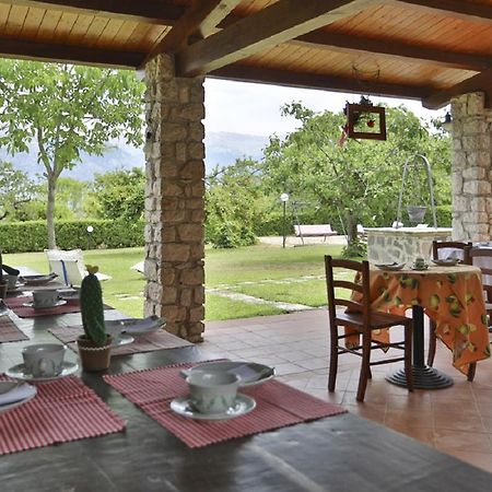 술모나 Il Ciavattone Bed And Bike B&B 외부 사진