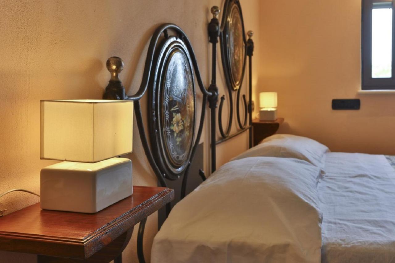 술모나 Il Ciavattone Bed And Bike B&B 외부 사진