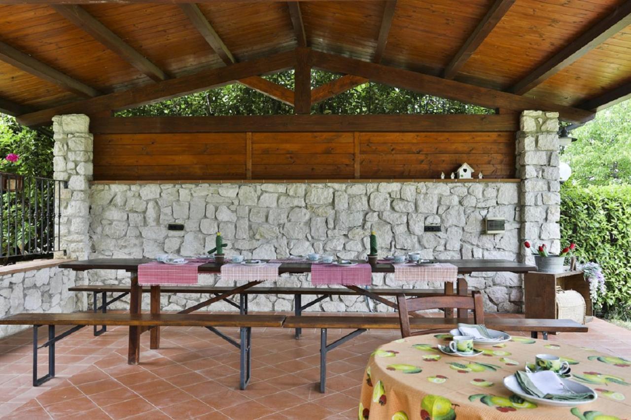 술모나 Il Ciavattone Bed And Bike B&B 외부 사진