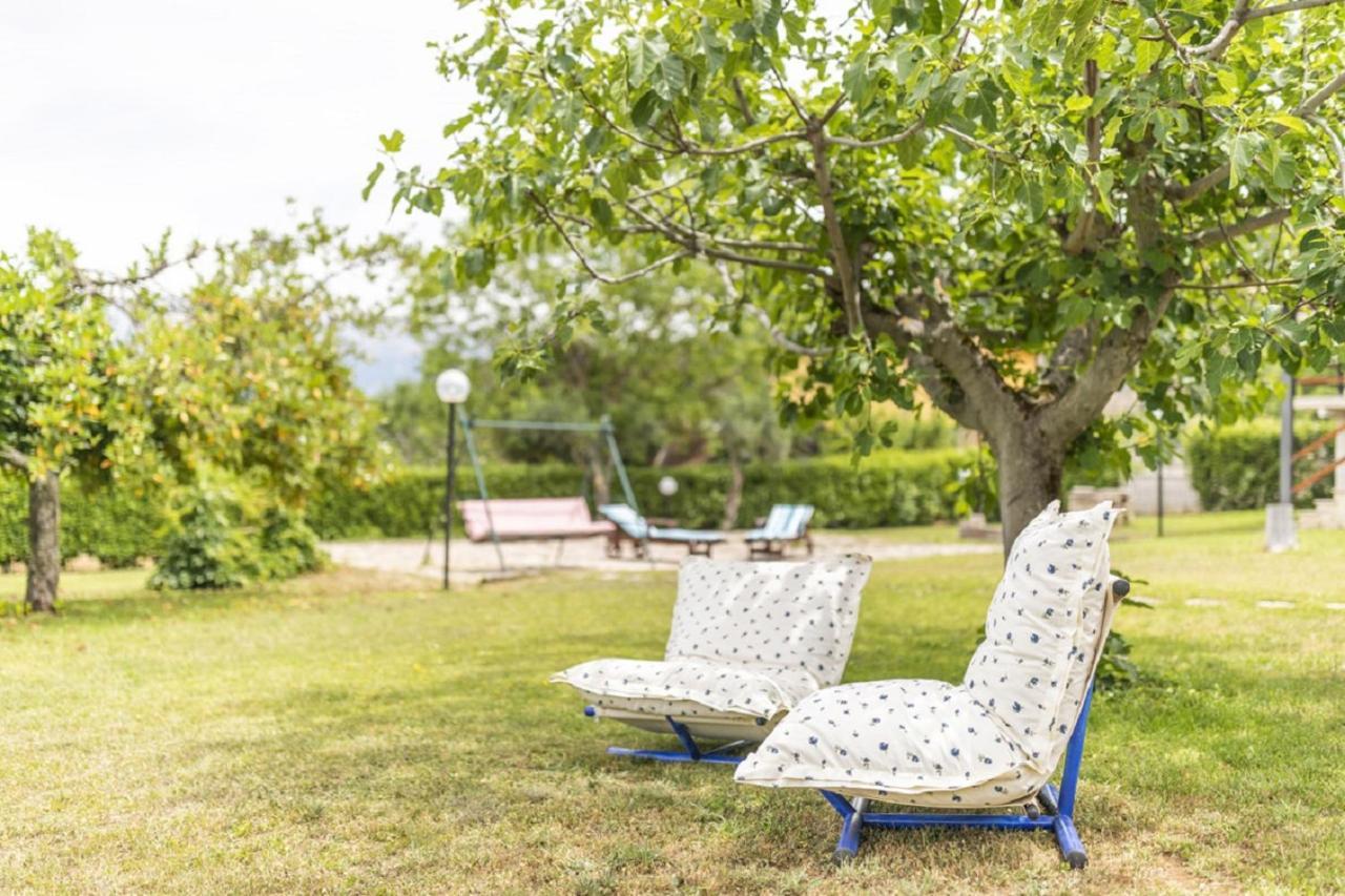 술모나 Il Ciavattone Bed And Bike B&B 외부 사진
