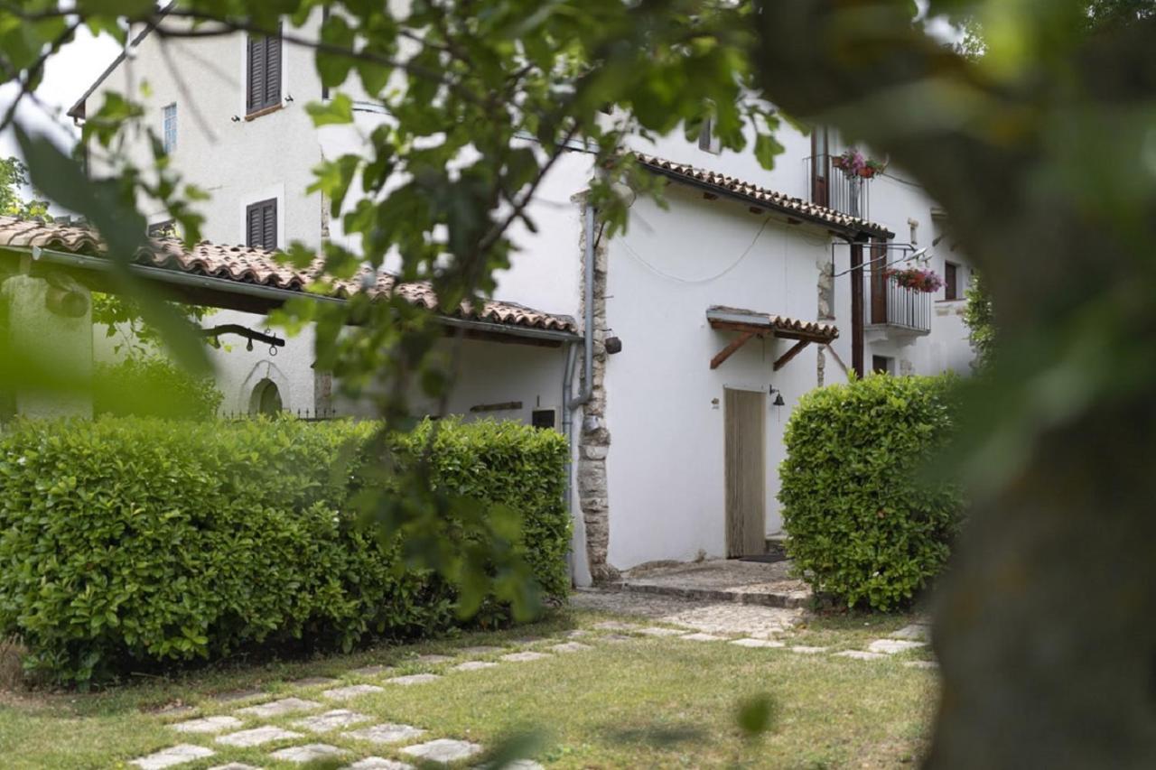 술모나 Il Ciavattone Bed And Bike B&B 외부 사진