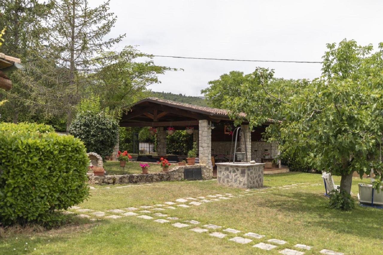 술모나 Il Ciavattone Bed And Bike B&B 외부 사진
